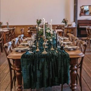 Luxe Ivory Velvet Cloth